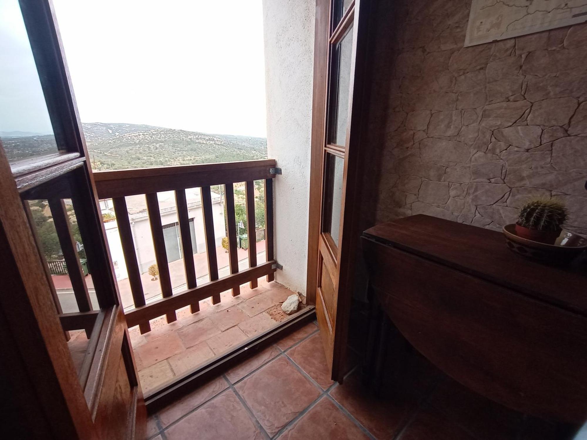 Tranquil And Spacious Townhouse In Historical And Picturesque Cervera Del Maestre Εξωτερικό φωτογραφία