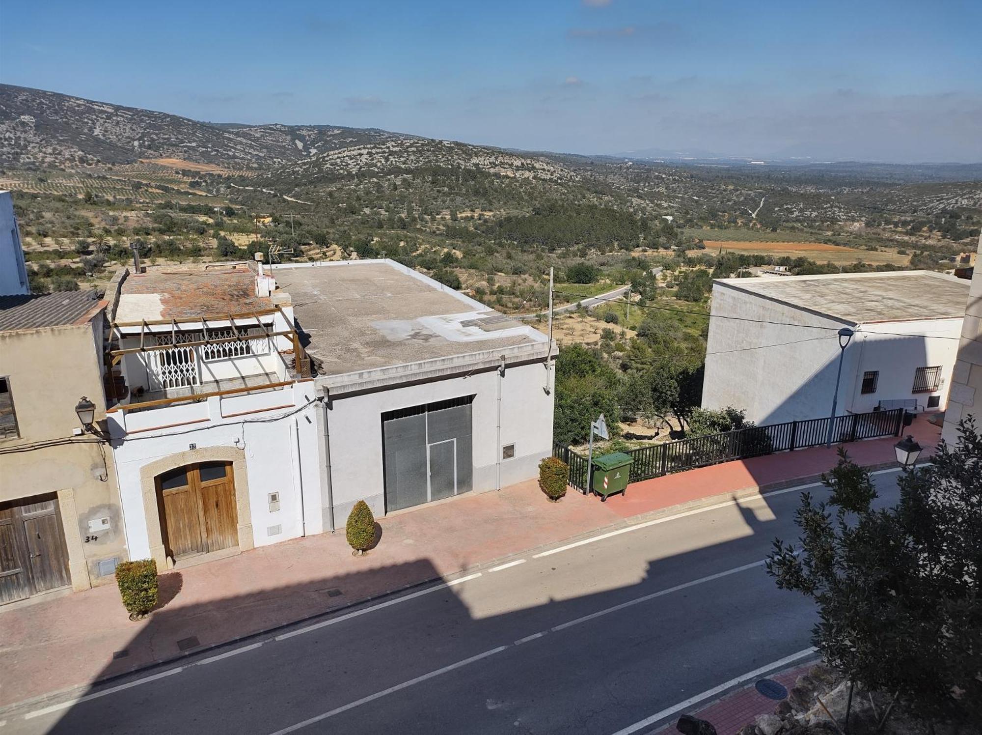 Tranquil And Spacious Townhouse In Historical And Picturesque Cervera Del Maestre Εξωτερικό φωτογραφία